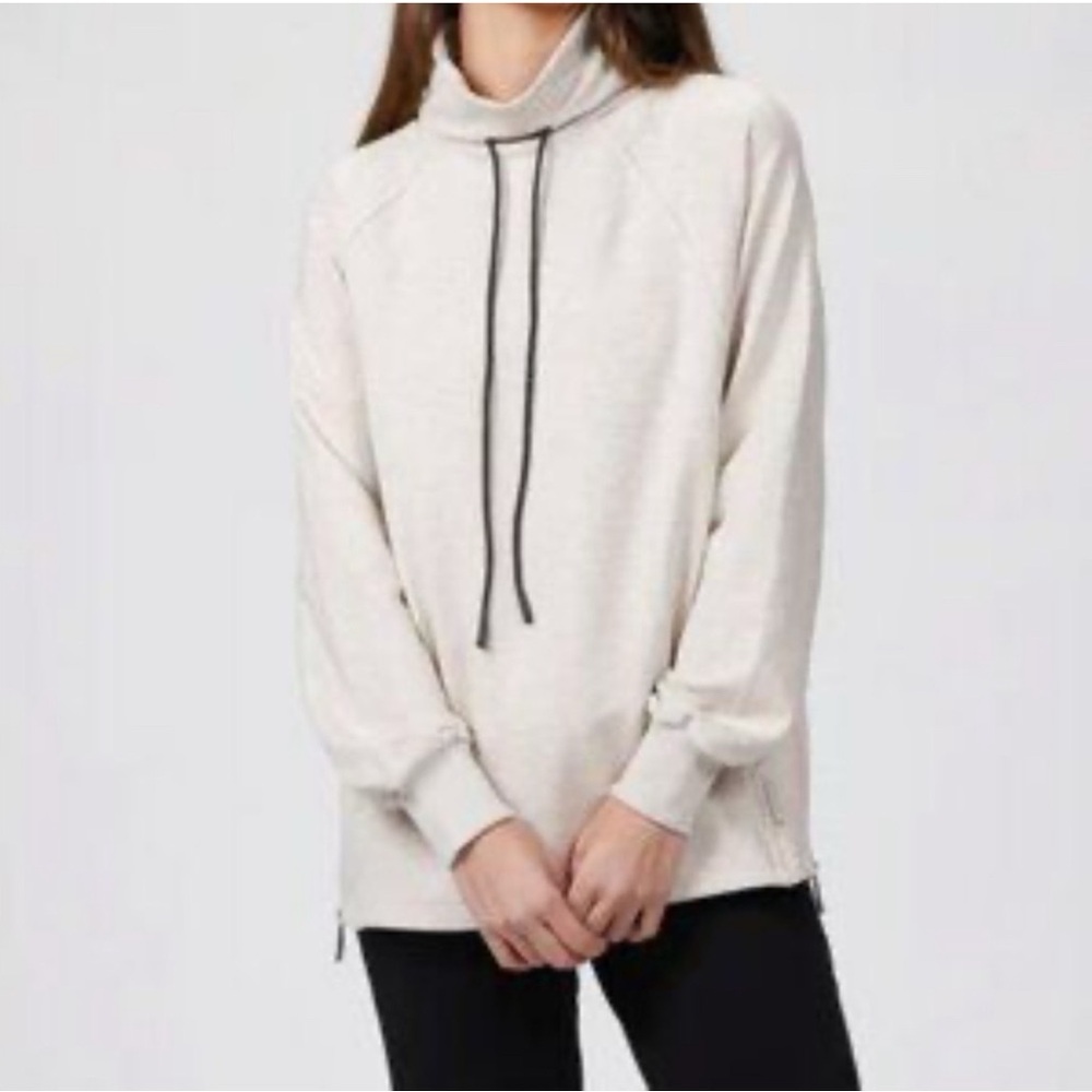 Varley pullover‎ mock neck drawstring sweatshirt with kangaroo pocket